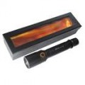 Pequeno sol C-887 Cree Q3-WC 120-Lumen lanterna LED com caixa de presente (3 * AAA)