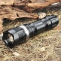 NF-X 8455 Flood-para-Throw Zooming CREE Q3 WC 3-modo 160-Lumen lanterna LED c / Clip (1xAA / 1 x 14500)